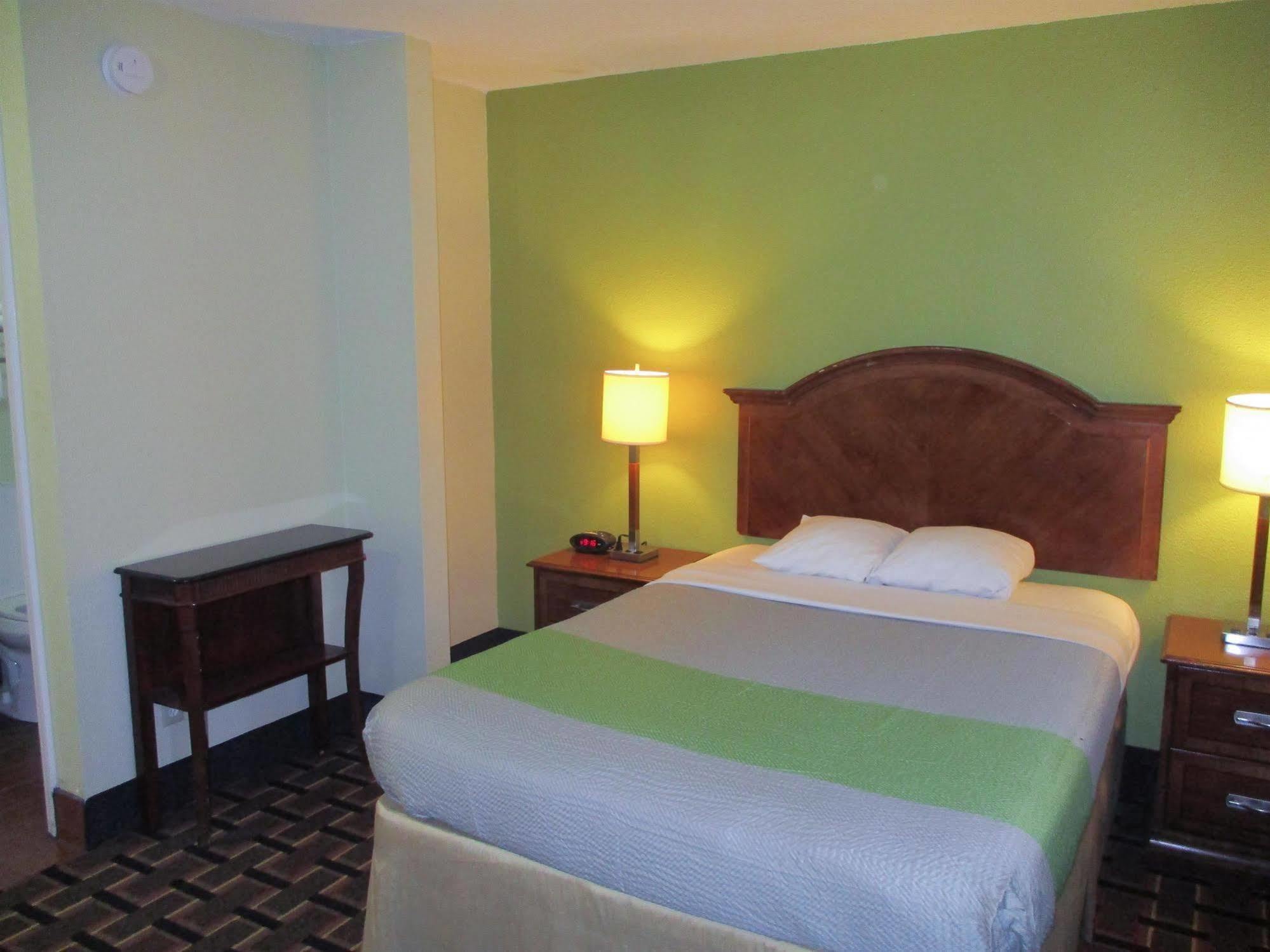Savannah Garden Inn Exterior photo